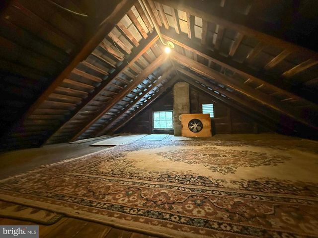 229 CHESTNUT STREET, Mount Holly Springs, PA 17065