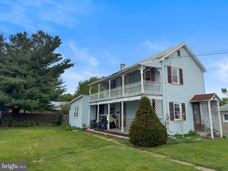 229 CHESTNUT STREET, Mount Holly Springs, PA 17065