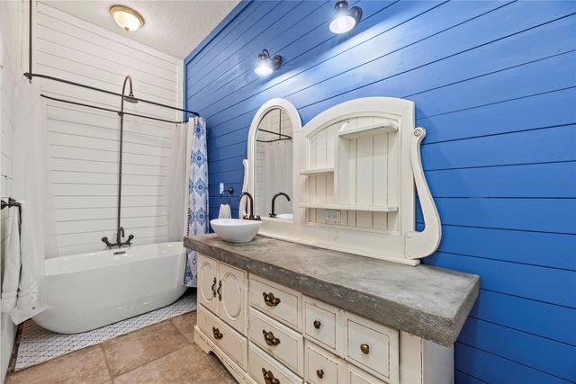 2414 Old Wallisville Road, Wallisville, TX 77597