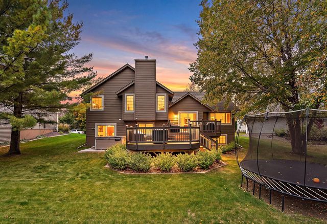 4696 Fairway Hills Drive, Eagan, MN 55123