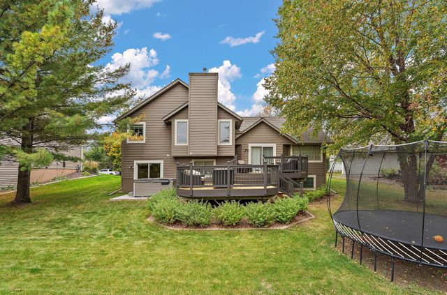 4696 Fairway Hills Drive, Eagan, MN 55123