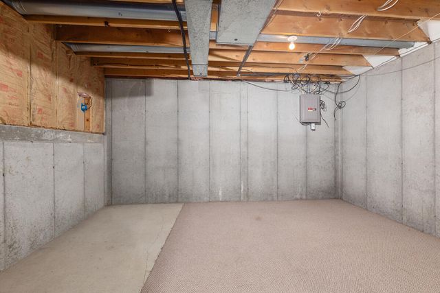 187 Riverwood Drive, Middleville, MI 49333