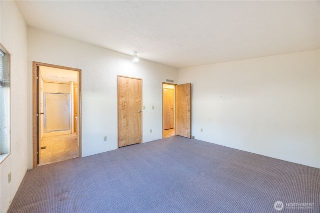 20 Eds Place, Sequim, WA 98382