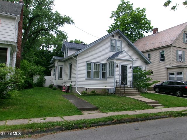 111 Sanders Avenue, Scotia, NY 12302