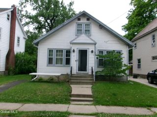 111 Sanders Avenue, Scotia, NY 12302