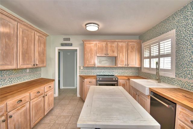 1620 17TH STREET NW, Winter Haven, FL 33881