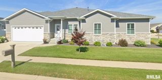 1501 Balfour Drive, Springfield, IL 62711