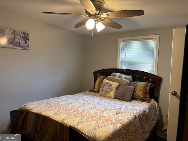 1734 Doc Mclockin, Statham, GA 30666