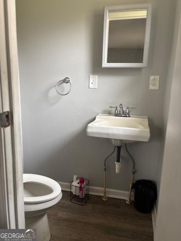 1734 Doc Mclockin, Statham, GA 30666