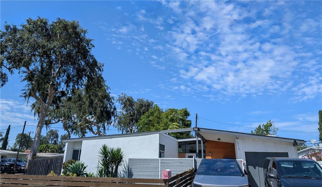 517 S Richman, Fullerton, CA 92832