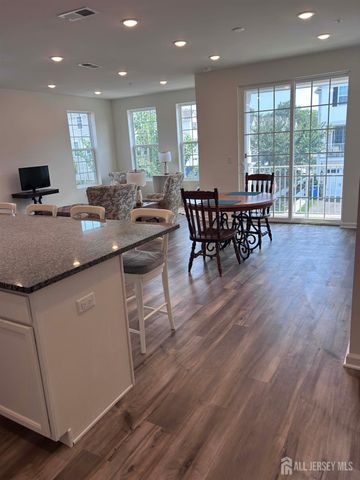 735 Station Road, Dunellen, NJ 08812