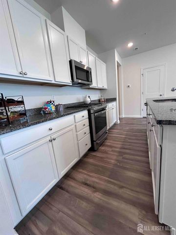 735 Station Road, Dunellen, NJ 08812