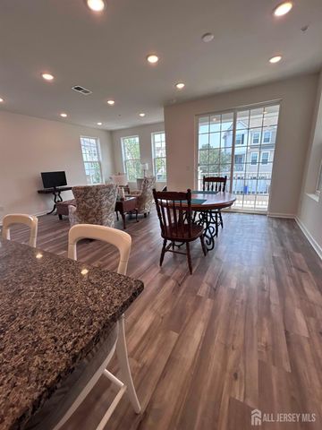 735 Station Road, Dunellen, NJ 08812