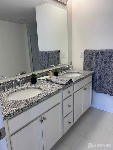 735 Station Road, Dunellen, NJ 08812