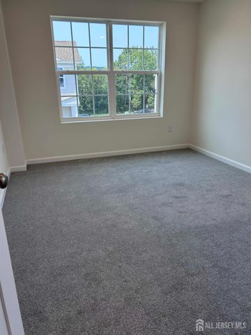 735 Station Road, Dunellen, NJ 08812