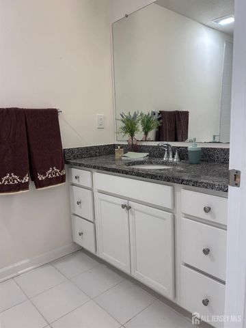 735 Station Road, Dunellen, NJ 08812