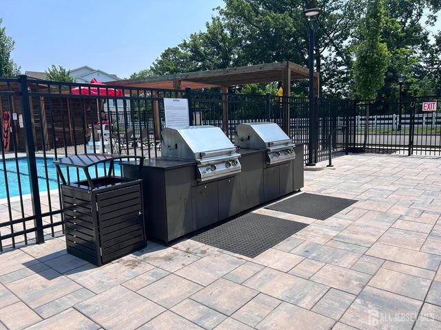 735 Station Road, Dunellen, NJ 08812