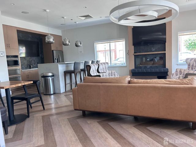735 Station Road, Dunellen, NJ 08812