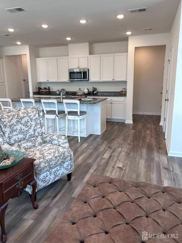 735 Station Road, Dunellen, NJ 08812