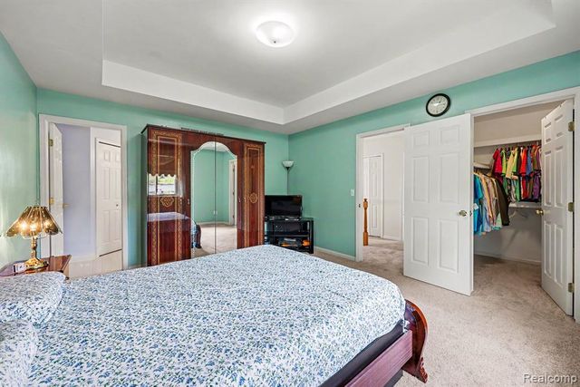 24535 Jason Drive, Flat Rock, MI 48134