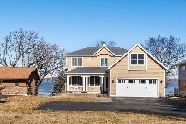 W3024 Longview Lane, Green Lake, WI 54941