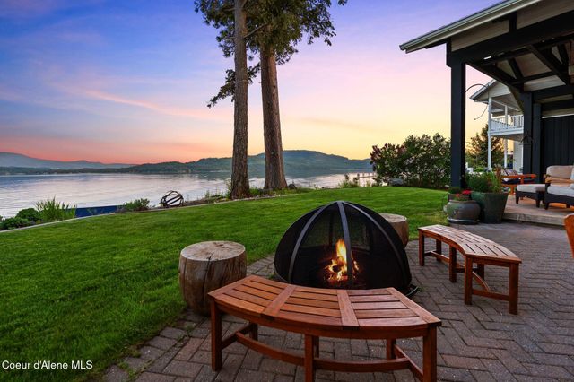 1515 Northshore Dr, Sandpoint, ID 83864