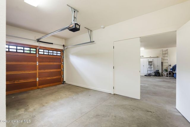 1515 Northshore Dr, Sandpoint, ID 83864