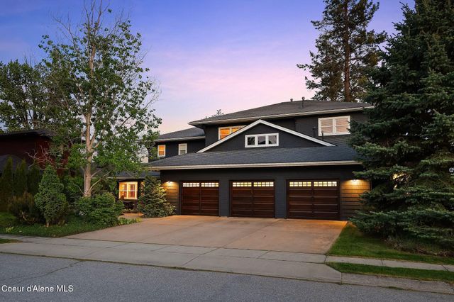 1515 Northshore Dr, Sandpoint, ID 83864
