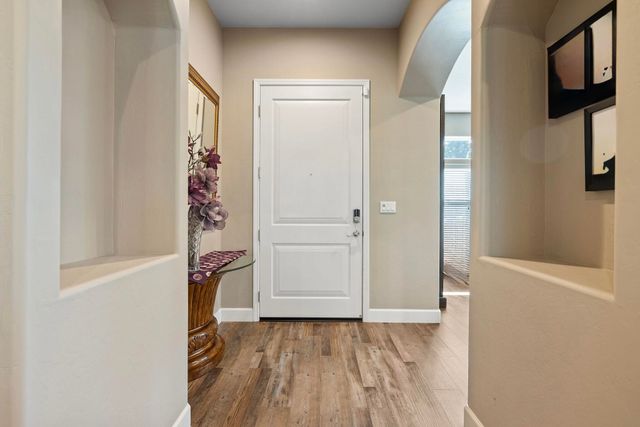 2360 W Bel Aire Court, Porterville, CA 93257