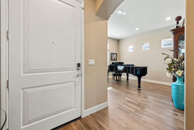 2360 W Bel Aire Court, Porterville, CA 93257