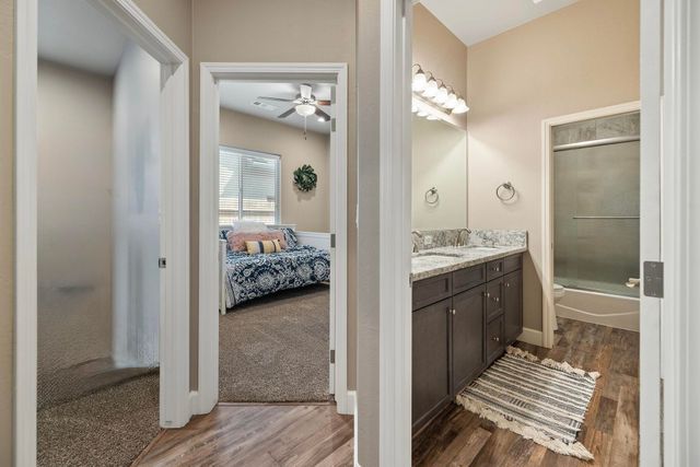 2360 W Bel Aire Court, Porterville, CA 93257