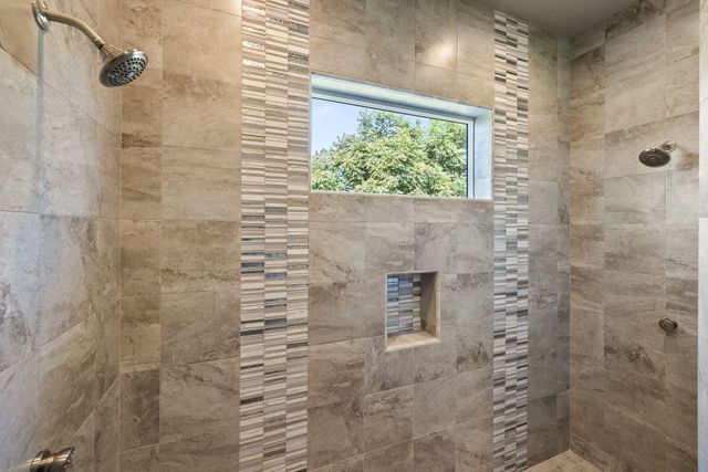 2360 W Bel Aire Court, Porterville, CA 93257