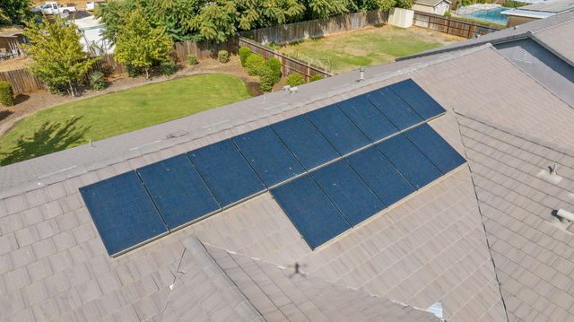 2360 W Bel Aire Court, Porterville, CA 93257