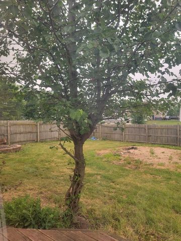 614 Bayfield Road, Rockton, IL 61072