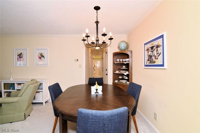 5009 Nob Hill Drive B2, Chagrin Falls, OH 44022