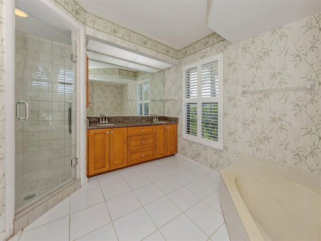 1606 VIKKI COURT, Venice, FL 34293