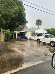 2472 NE Pine Avenue, Jensen Beach, FL 34957