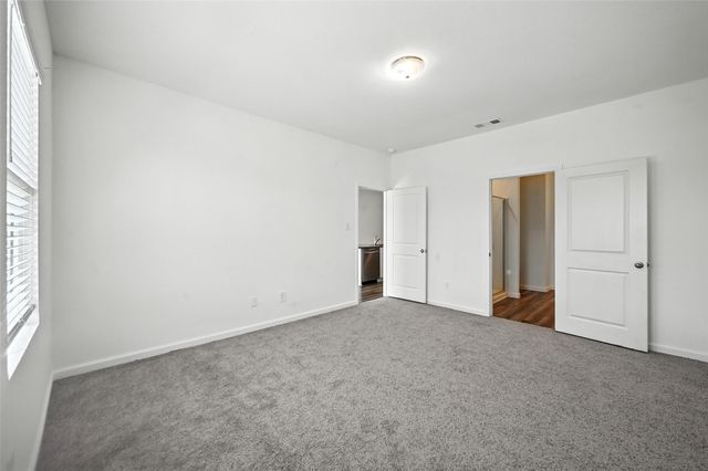 1637 Escondido Drive, Fort Worth, TX 76052
