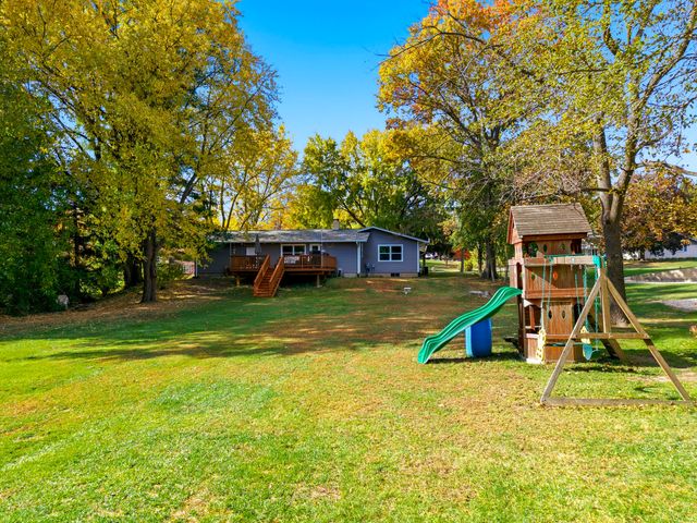 404 Willow Drive, Belvidere, IL 61008