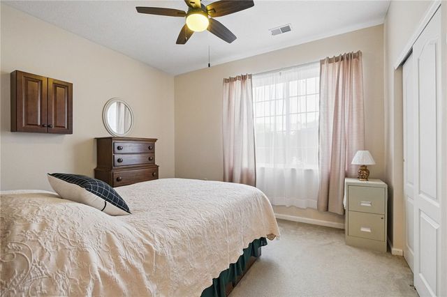 850 Hidden Ridge 101, South Park, PA 15129