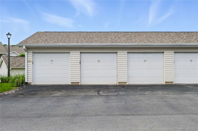 850 Hidden Ridge 101, South Park, PA 15129