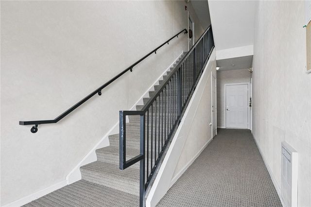 850 Hidden Ridge 101, South Park, PA 15129