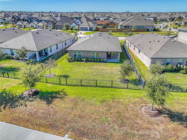 2630 Vanilla Sky Lane, Texas City, TX 77568