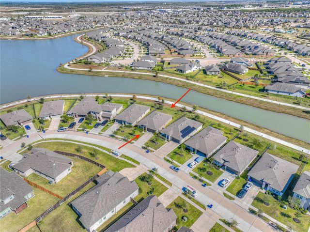 2630 Vanilla Sky Lane, Texas City, TX 77568