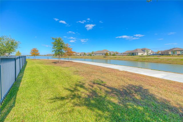 2630 Vanilla Sky Lane, Texas City, TX 77568