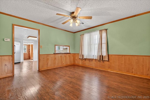 402391 W 2400 Road, Bartlesville, OK 74006