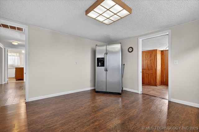 402391 W 2400 Road, Bartlesville, OK 74006