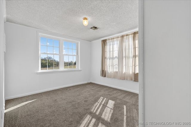 402391 W 2400 Road, Bartlesville, OK 74006