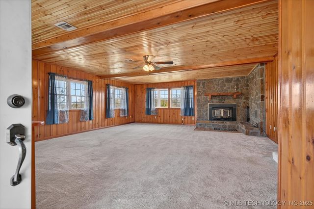 402391 W 2400 Road, Bartlesville, OK 74006