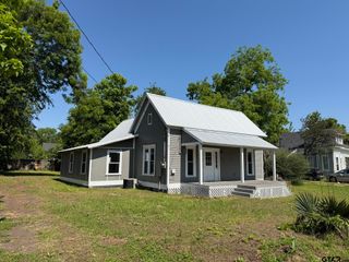 206 Live Oak, Winnsboro, TX 75494